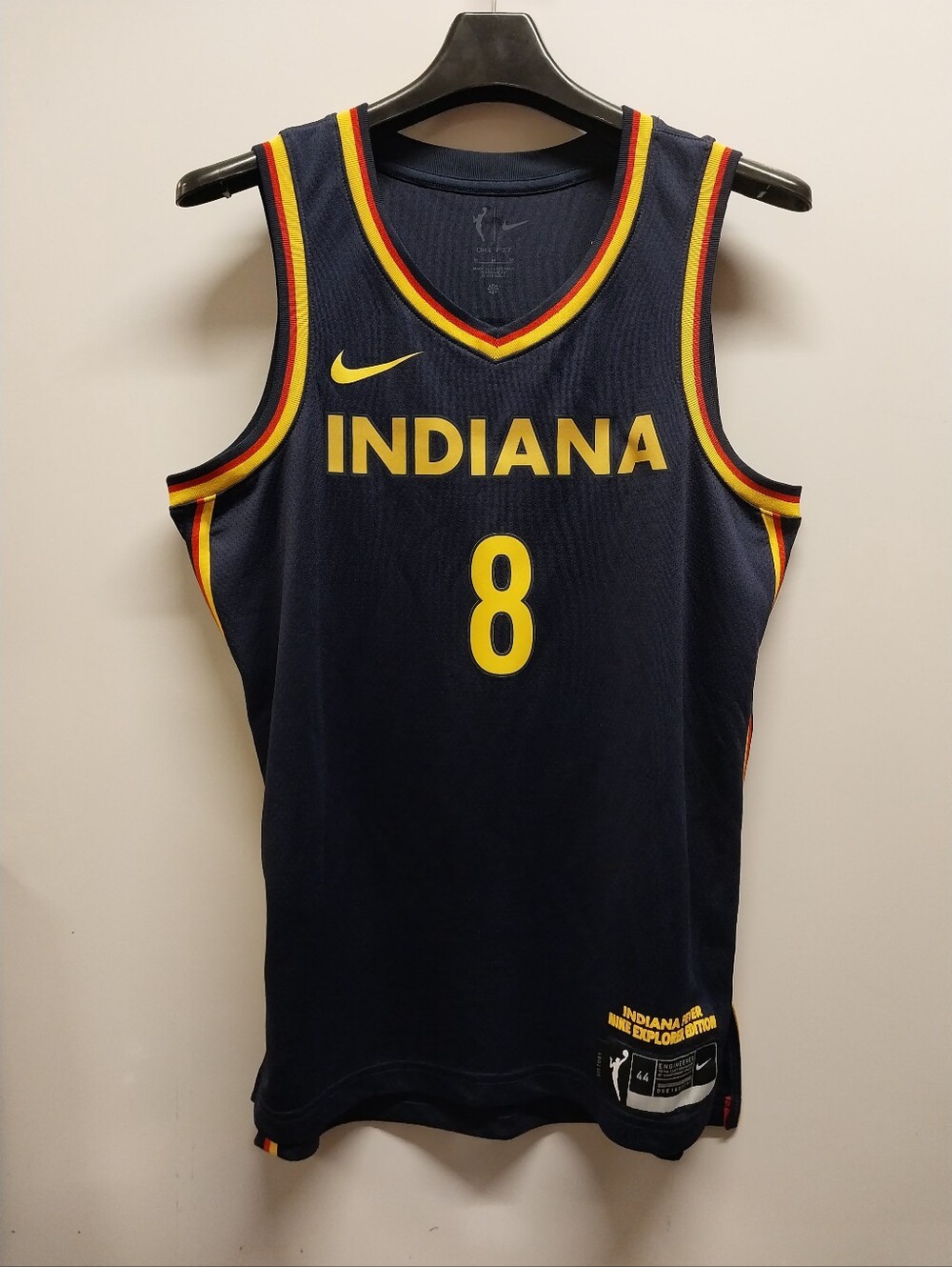 Nike Victory Indiana Fever Sophia Cunningham Size 44 Unisex
